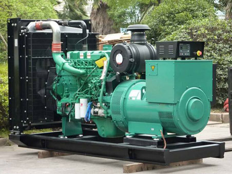 伊犁710kw康明斯柴油发电机组