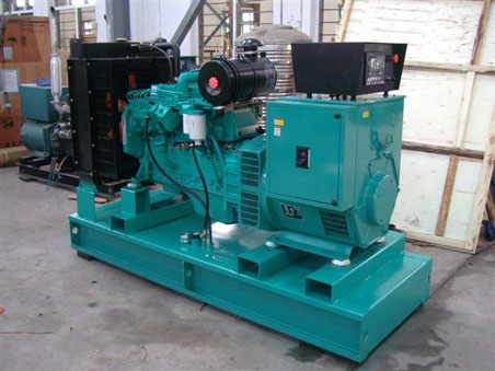 伊犁200kw康明斯柴油发电机组图片 伊犁200kw康明斯柴油发电机组图片